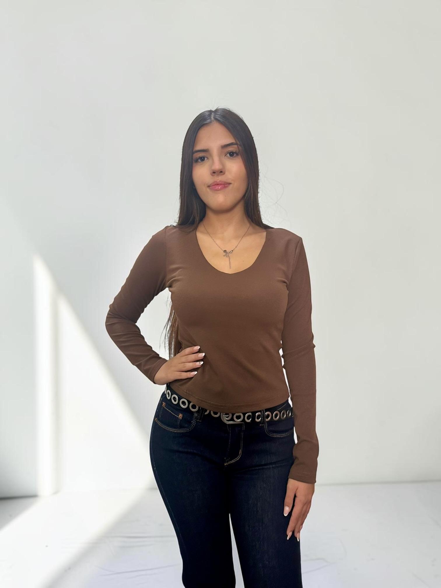Camiseta básica pico