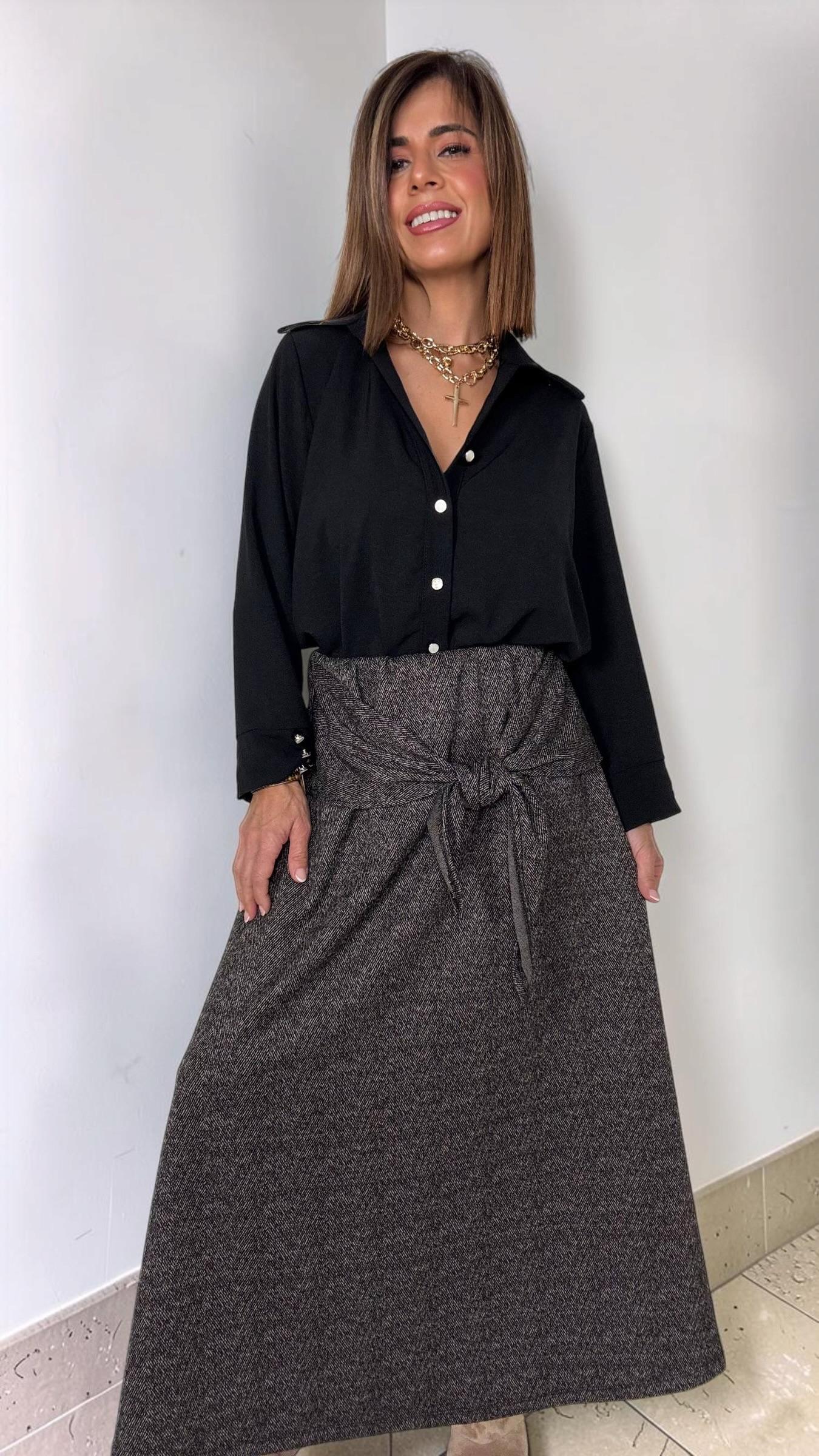 FALDA LARGA LAZO
