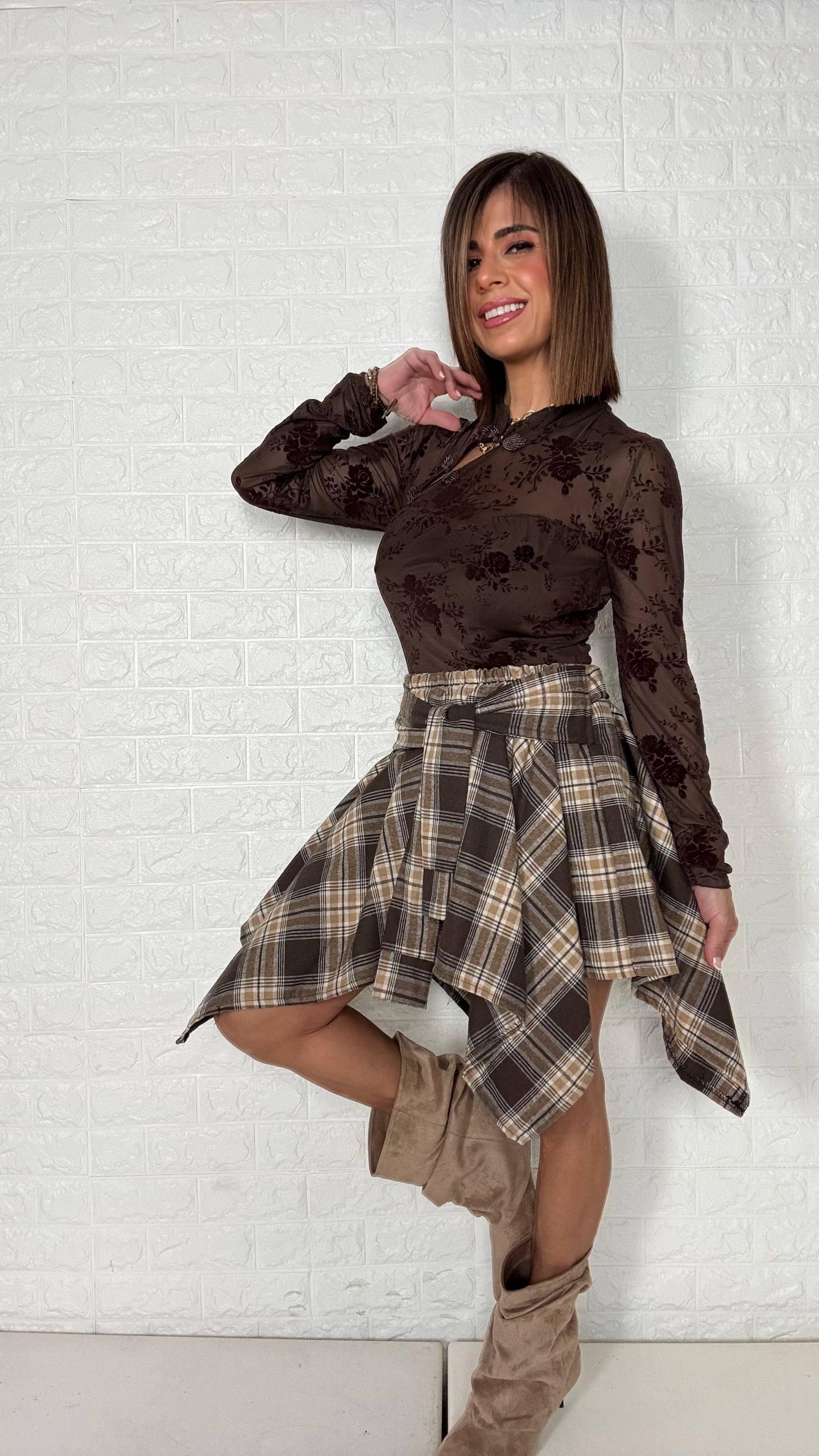 CAMISETA DE TULLE FLOCADA
