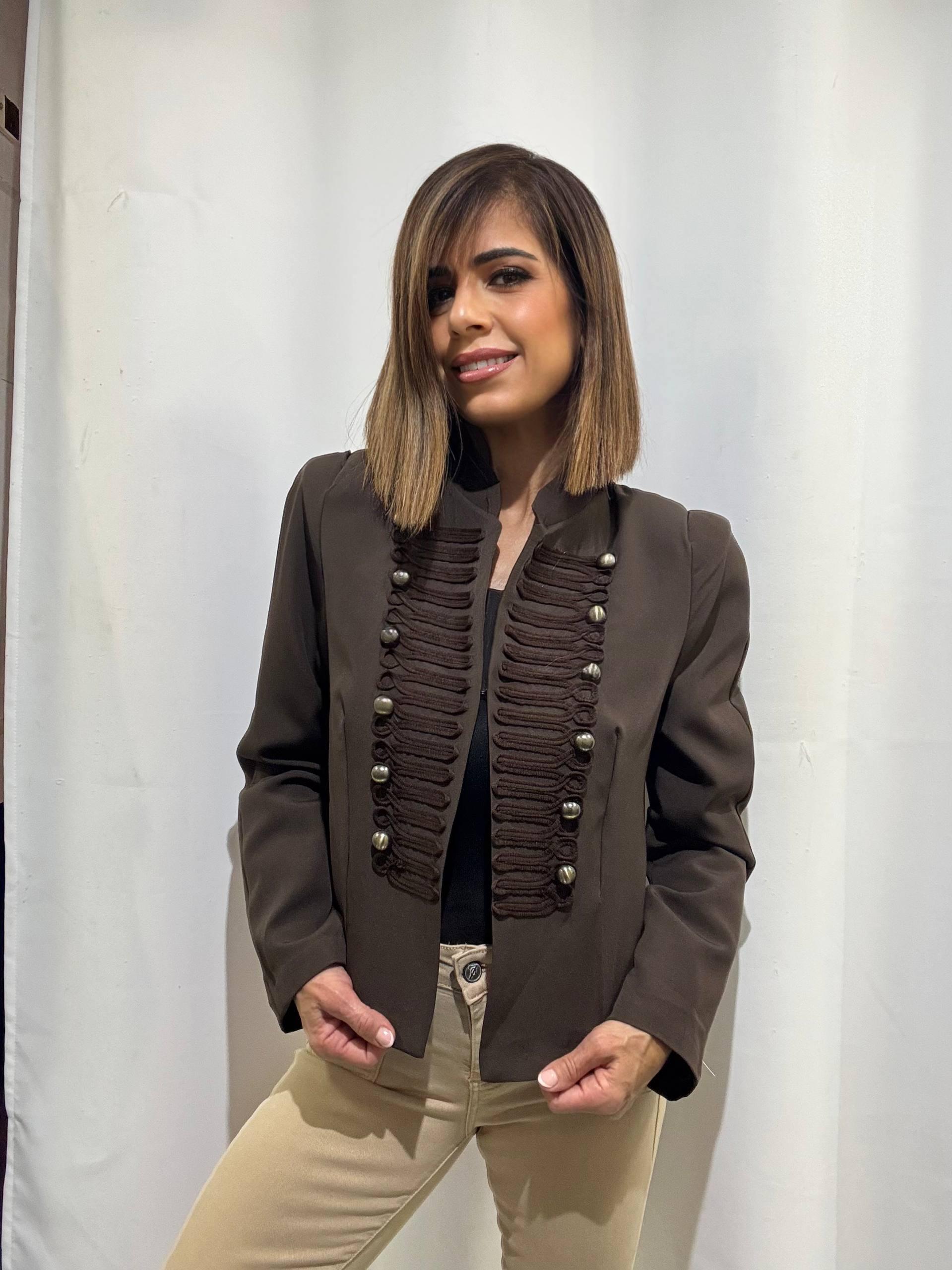 CHAQUETA BOTONES MARRÓN